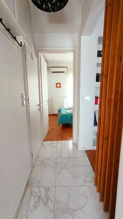 Think Home, Exploring The Center Of Thessaloniki Exterior photo